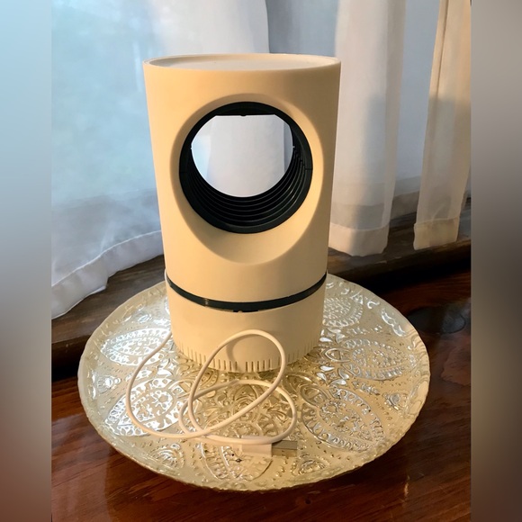 USB Mini Electric Bug Trapper Zapper Light & Fan Mobile Insect Trap Remove base - Picture 2 of 13